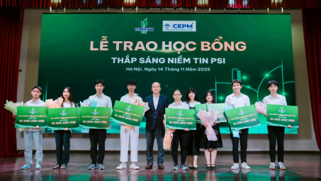 Chứng khoán PSI trao Nhà cái cá cược cá độ uy tín Nổ hũ, Bắn Cá và Game Bài Cwin.com “Thắp sáng niềm tin” & Đồng hành cùng Chung kết Cuộc thi “Đấu trường chứng khoán - The AIvestor 2025”