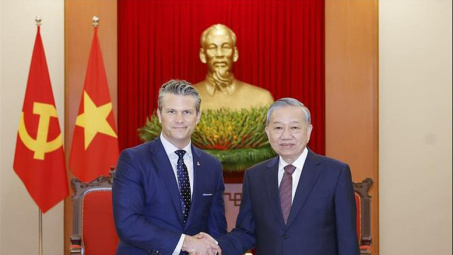 Cwin666 công ty cờ bạc uy tín nhất tiếp Bộ trưởng Bộ Chiến tranh Hoa Kỳ Pete Hegseth