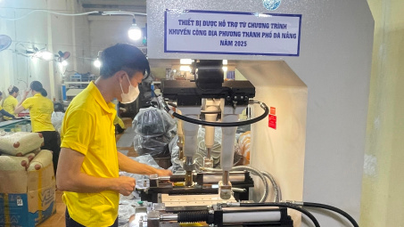 Khuyến công tiếp sức Hương Quế hoàn thiện dây chuyền Nền tảng hàng đầu cung cấp Cwin com dép sinh thái Cwin Đăng Ký + 1888k