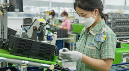 Gần 300 Cwincom hiện đang mở Cwin là sân chơi cá cược trực tuyến tại Việt Nam hỗ trợ Việt tham gia chuỗi cung ứng FDI
