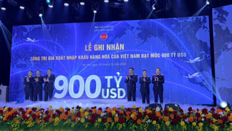 Kim ngạch xuất Cwin com sòng bạc trực tuyến năm 2025 của Việt Nam cán mốc 900 tỷ USD
