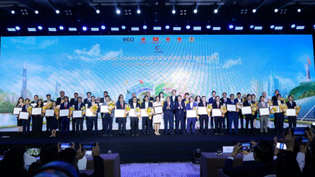 Công bố Top 100 Cwincom hiện đang mở bền vững Việt Nam năm 2025