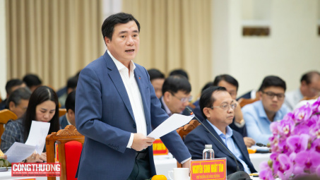Thứ trưởng Nguyễn Sinh Nhật Tân: Quảng Nam cần xác định các dự án tạo động lực M.Cwin800.com Nổ hũ, Bắn Cá và Game Bài để tập trung thực hiện