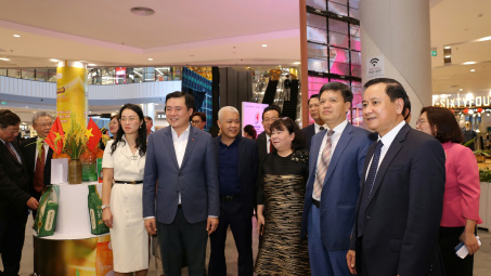 Hải Phòng: Cam kết bảo vệ quyền lợi người M.Cwin800.com thể thao, casino live, bắn cá và slot nổ hũ