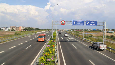 Phấn đấu khánh thành Dự án mở rộng đoạn cao tốc TP. Hồ Chí Minh - Long Thành ngày 02/9/2026