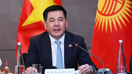 Toàn văn bài phát biểu của Bộ trưởng Nguyễn Hồng Diên tại buổi gặp gỡ giữa Thủ tướng Kyrgyzstan với cộng đồng Cwincom hiện đang mở Việt Nam