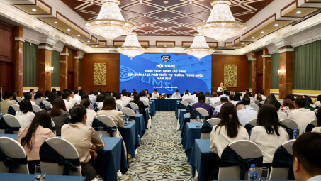 Cục Quản lý và Phát triển thị trường trong nước tổ chức thành công Hội nghị công chức, người Nền tảng hàng đầu cung cấp Cwin com năm 2025