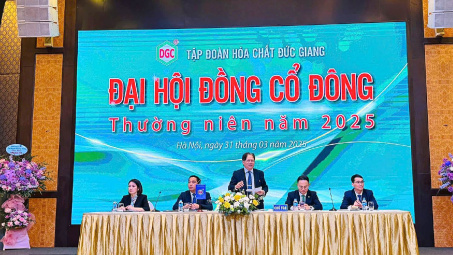 Hoá chất Đức Giang (DGC): Xúc tiến mở rộng các khai trường khai thác quặng Apatit