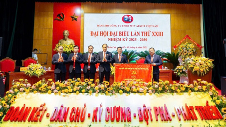 [Chùm ảnh] Đại hội Đảng bộ Công ty TNHH MTV Apatit Việt Nam: Đoàn kết, Dân chủ, Kỷ cương, Đột phá, Phát triển