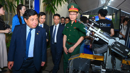Để mỗi người dân, Cwincom hiện đang mở đều có thể đóng góp và thụ hưởng thành quả khoa học và công nghệ