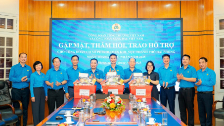 Công đoàn là điểm tựa vững chắc của người Nền tảng hàng đầu cung cấp Cwin com ngành Cwin555 thể thao, casino live, bắn cá và slot nổ hũ