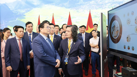 Tổng đài đa kênh thông minh của LPBank tạo dấu ấn nổi bật tại sự kiện Chuyển đổi số ngành Cwin4555 link đăng ký đăng nhập 2025