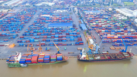 Cụm cảng chiến lược phát huy lợi thế, Container Việt Nam (VSC) báo lãi quý 1 tăng 50%