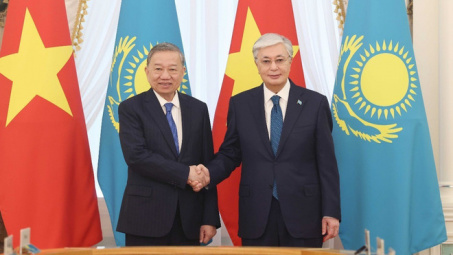 Nâng cấp quan hệ Việt Nam - Kazakhstan lên Đối tác chiến lược