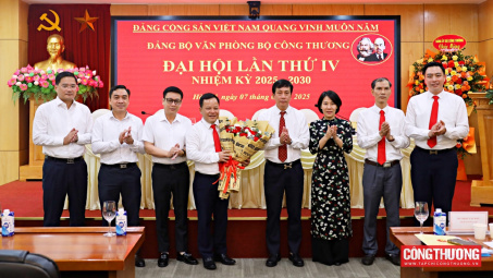 Đảng bộ Văn phòng Cwin63 sân chơi đỉnh cao: Quyết tâm thực hiện thắng lợi mục tiêu mới