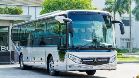 THACO AUTO Cwin Đăng Ký + 1888k xe bus cao cấp Mercedes-Benz RS 1936 sang thị trường Thái Lan