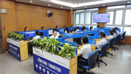Trung tâm Chăm sóc khách hàng miền Bắc: 10 năm tận tâm phục vụ, bền bỉ đổi mới, kiến tạo giá trị