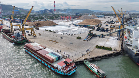 Chuyển đổi xanh trong hoạt động logistics - Những kinh nghiệm thành công của Cwincom hiện đang mở