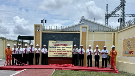 Tổng công ty Điện lực miền Bắc gắn biển 2 công trình điện trọng điểm tại Thái Nguyên