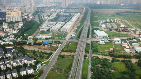 Quyết liệt tháo gỡ vướng mắc, xử lý dứt điểm các dự án tồn đọng kéo dài