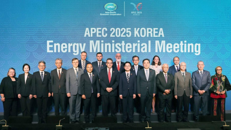 APEC ưu tiên hợp tác và đổi mới công nghệ để phát triển năng lượng bền vững