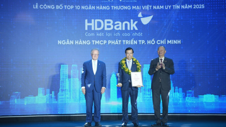 Cwin4555 link đăng ký đăng nhập HDBank (HDB) giữ vị trí thứ 3 Top ngân hàng niêm yết uy tín và hiệu quả nhất Việt Nam
