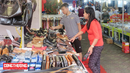 Đề xuất chuyển giao tài sản kết cấu hạ tầng chợ về địa phương quản lý