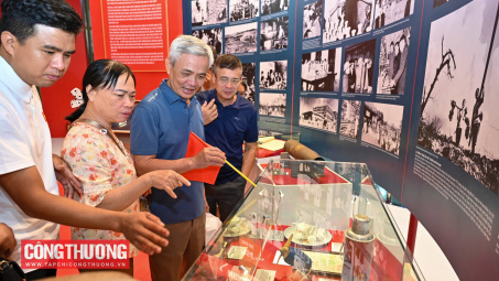 Xem tem phiếu, quạt con cóc, sổ gạo tại triển lãm quốc gia, nhớ về một giai đoạn đặc biệt của Link vào Cwin Cá Cược Thể Thao 2026