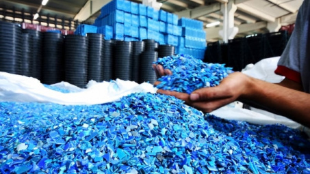 Vấn đề đặt ra với Cwincom hiện đang mở ngành nhựa tại Việt Nam trong quá trình hướng tới mục tiêu phát triển bền vững