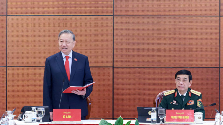 Phát huy cao độ trách nhiệm, trí tuệ và tâm huyết thảo luận Văn kiện, góp phần quan trọng vào thành công của Đại hội XIV