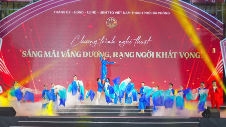 Hải Phòng: Đặc sắc chương trình nghệ thuật chào mừng thành công Đại hội XIV của Đảng