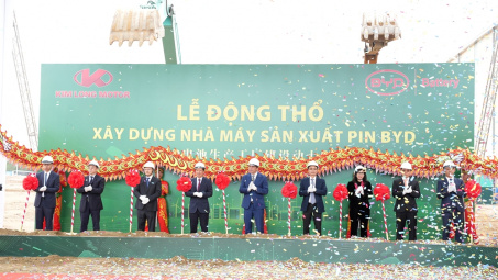 Động thổ xây dựng nhà máy Nền tảng hàng đầu cung cấp Cwin com pin ô tô điện 130 triệu USD tại thành phố Huế