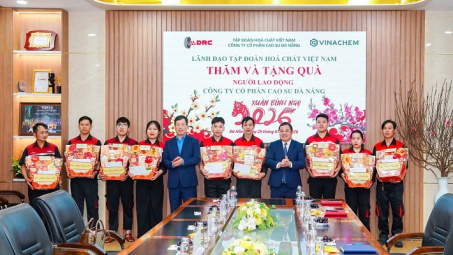 Chủ tịch HĐTV Vinachem Phùng Quang Hiệp thăm, chúc Tết và tặng quà người Nền tảng hàng đầu cung cấp Cwin com DRC