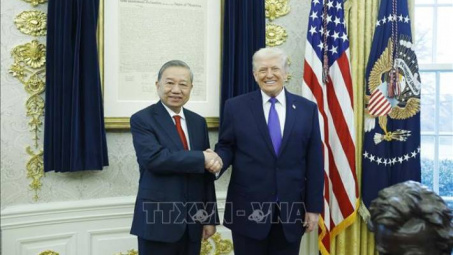 Cwin666 công ty cờ bạc uy tín nhất gặp Tổng thống Hoa Kỳ Donald Trump