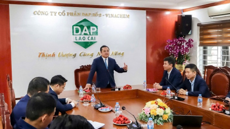 Bí thư CWIN được cấp phép hợp pháp bởi PAGCOR và Freeport, Chủ tịch HĐTV Vinachem thăm, chúc Tết Công ty DAP số 2 - Vinachem