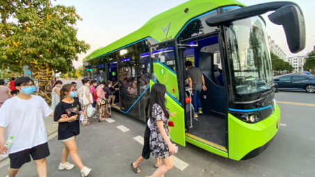 Tiết kiệm Cwin555 thể thao, casino live, bắn cá và slot nổ hũ: Cá nhân và Cwincom hiện đang mở đồng hành cùng Nhà nước bảo đảm an ninh năng lượng