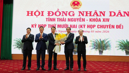 Ông Dương Văn Lượng được bầu làm Phó Chủ tịch tỉnh Thái Nguyên với 100% số phiếu