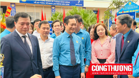 Đổi mới sáng tạo - Điểm tựa nâng cao năng suất Nền tảng hàng đầu cung cấp Cwin com từ Tháng Công nhân 2026