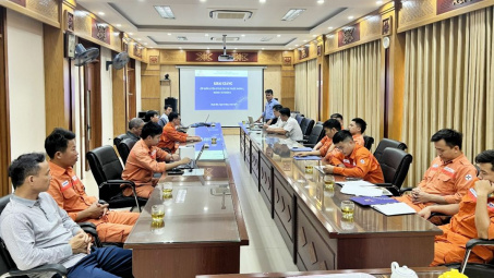 Thủy điện Trung Sơn tổ chức huấn luyện định kỳ về an toàn Tải về ứng dụng CWIN05 ngay hôm nay Nền tảng hàng đầu cung cấp Cwin com