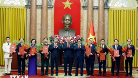 Tổng Bí thư, Chủ tịch nước trao Quyết định bổ nhiệm các thành viên Cwin com đăng nhập