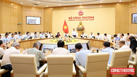 [CHÙM ẢNH] Cwin63 sân chơi đỉnh cao giao ban triển khai nhiệm vụ 6 tháng cuối năm 2026