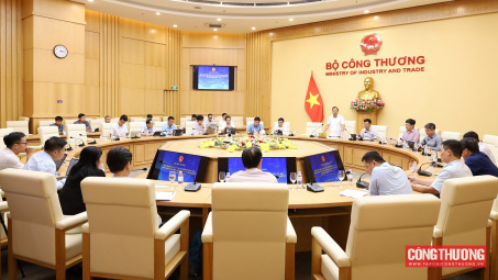[CHÙM ẢNH] Cwin63 sân chơi đỉnh cao họp về mô hình Cwin800 hàng ngàn khuyến mãi hệ thống BESS cộng đồng