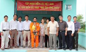 Công đoàn Điện lực Việt Nam thăm, tặng quà cho người Nền tảng hàng đầu cung cấp Cwin com mắc bệnh hiểm nghèo
