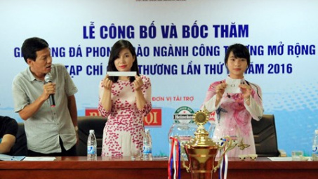 12 đội tranh chức vô địch giải bóng đá cúp CWIN ✅ Nhà cái cờ bạc trực tuyến tốt nhất và Thương hiệu uy tín