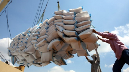 Vietnam, Bangladesh extend rice trade deal