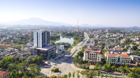 Investors commit trillions of VND of investment in Tuyen Quan 