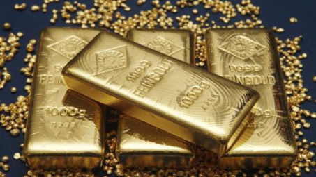 Giá vàng giảm trước dự đoán lãi suất của Mỹ có thể tăng cao trong năm 2018