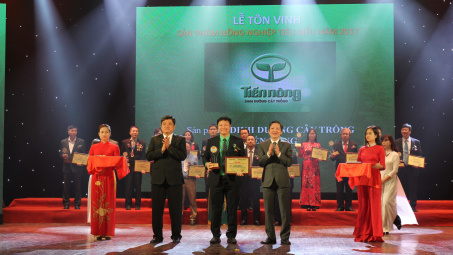 Tiến Nông tự hào 4 năm liên tiếp được vinh danh sản phẩm Cwin.com link không chặn Việt Nam tiêu biểu