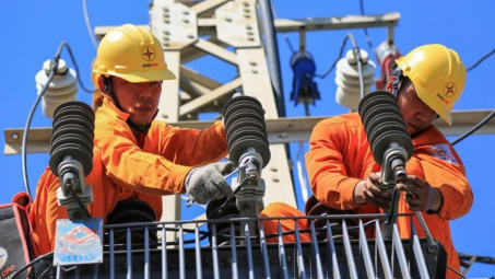 EVNCPC rút ngắn thời gian cấp điện cho khách hàng
