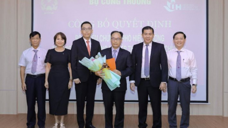 IUH công bố quyết định bổ nhiệm Phó Hiệu trưởng